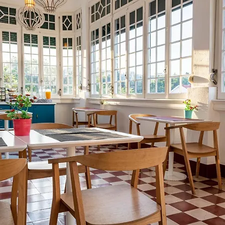 The Luggage Konukevi 4*