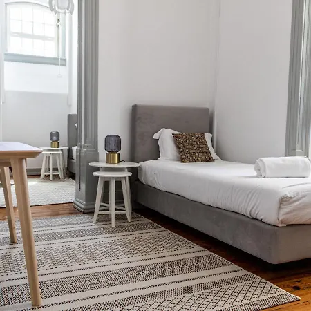 Konukevi The Luggage Coimbra