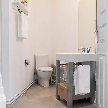 게스트하우스 The Luggage 4*