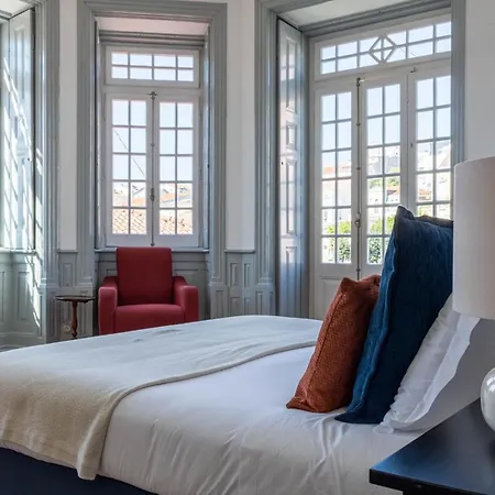 The Luggage 4* 코임브라