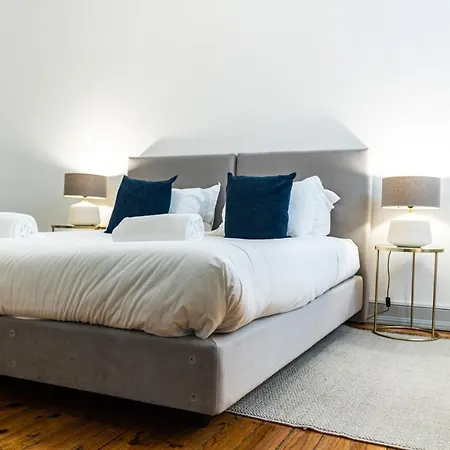 The Luggage 4* 코임브라